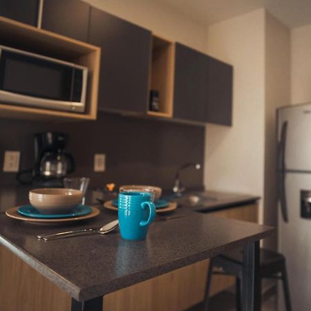 Livup Suites En Zona Iteso Zapopan Luaran gambar