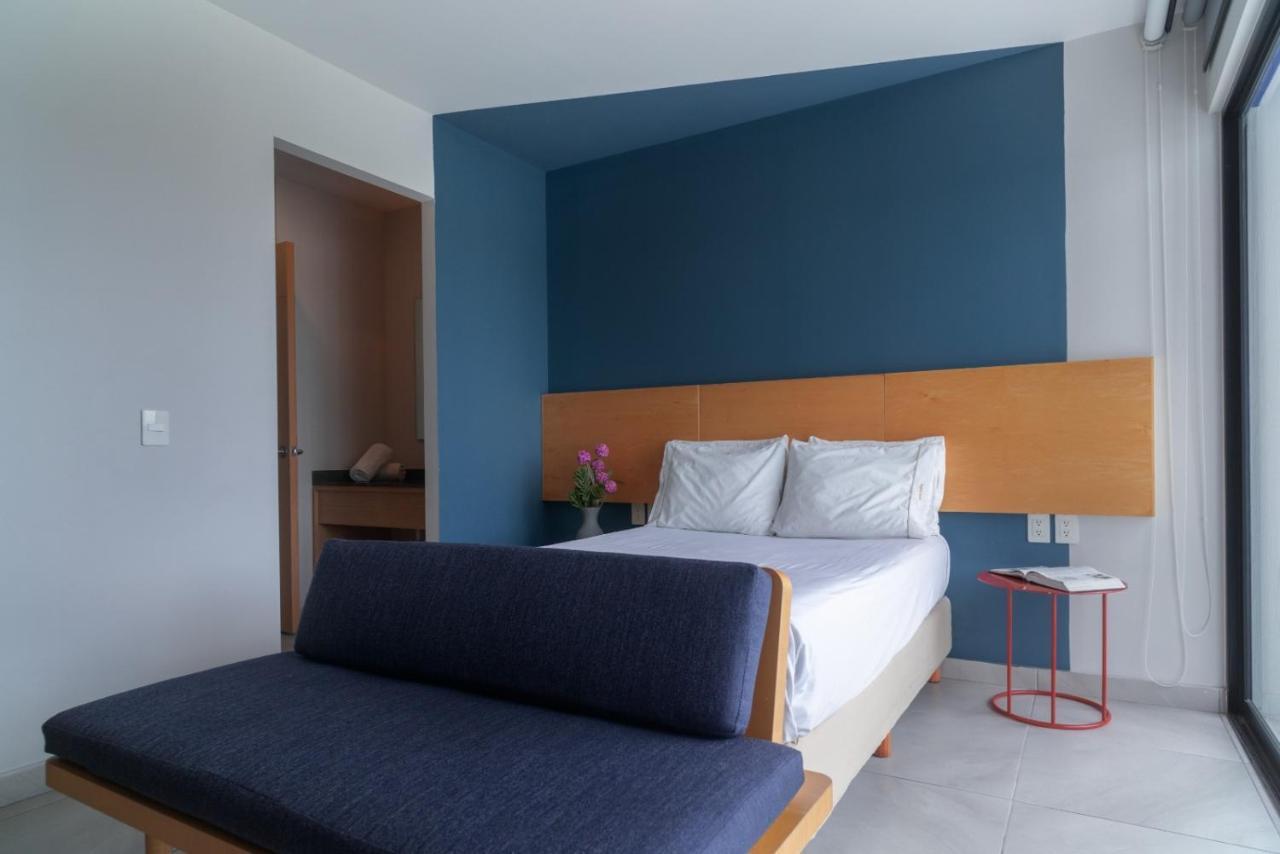 Livup Suites En Zona Iteso Zapopan Luaran gambar