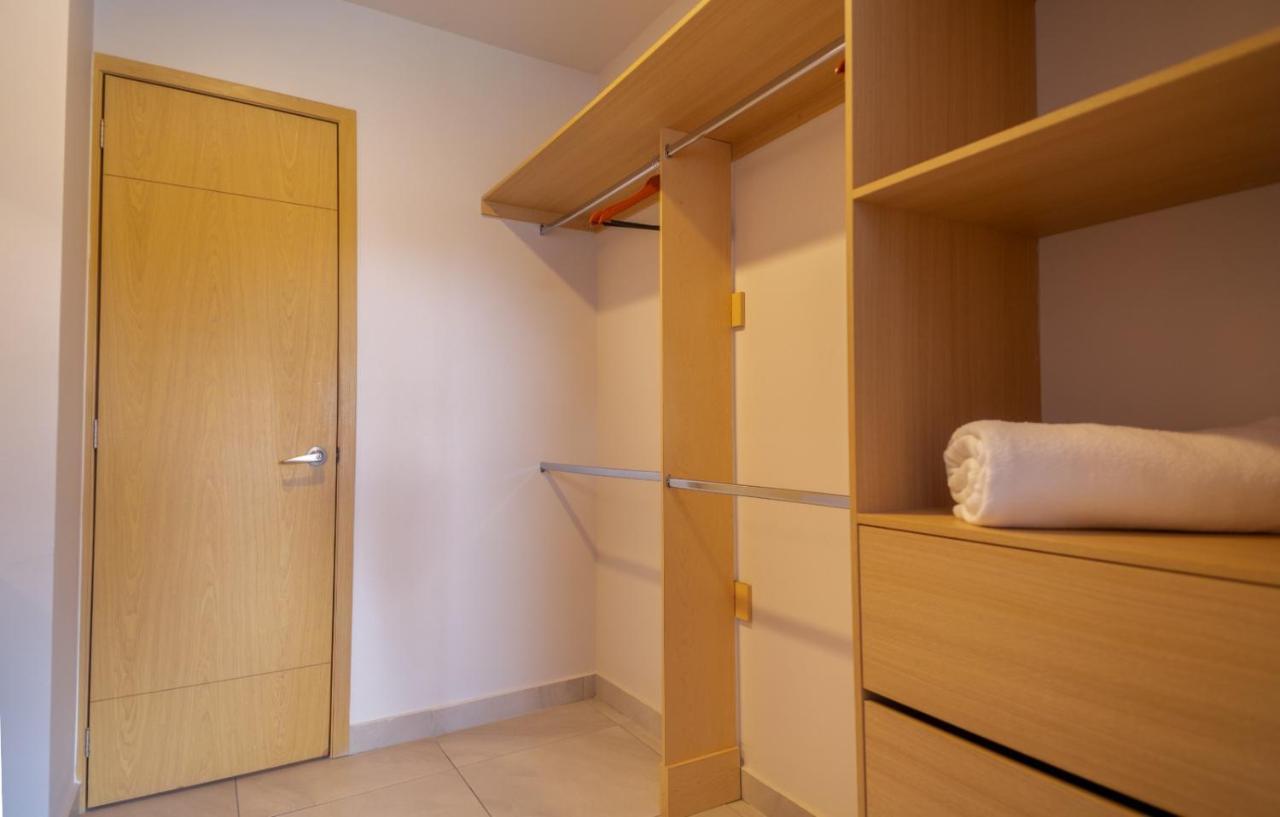 Livup Suites En Zona Iteso Zapopan Luaran gambar