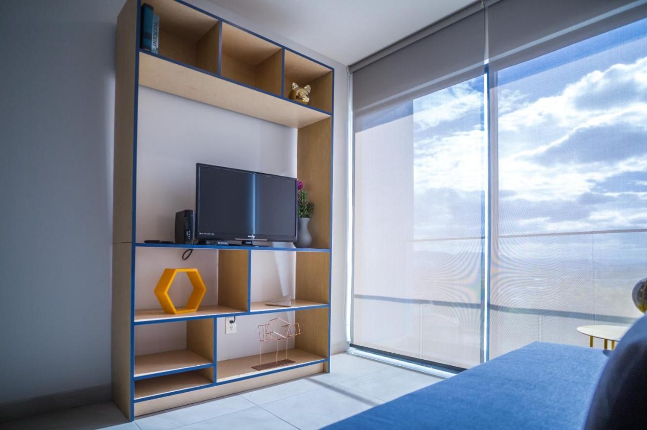 Livup Suites En Zona Iteso Zapopan Luaran gambar