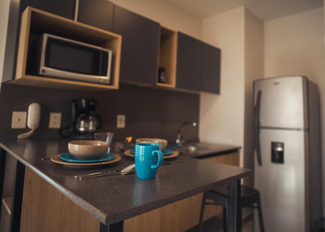 Livup Suites En Zona Iteso Zapopan Luaran gambar